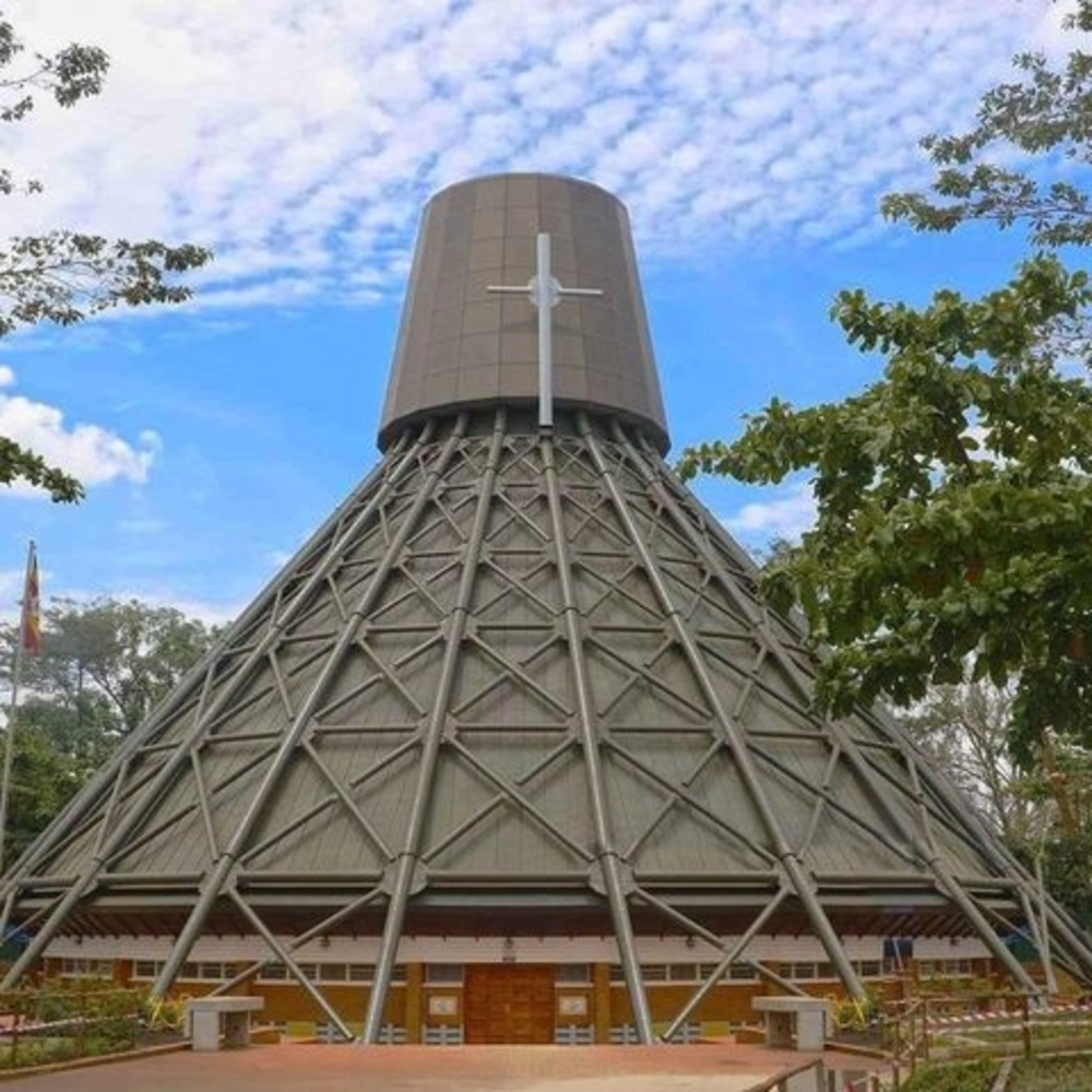 Meet your Posher, Ssentongo